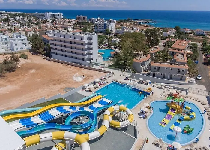 Narcissos Waterpark Apartmanhotel Protarász