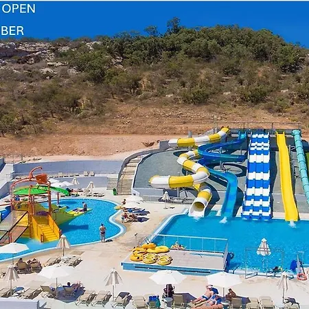 Narcissos Waterpark Apart-hotel Protaras