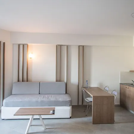 Narcissos Waterpark Ξενοδοχείο με διαμερίσματα 4*