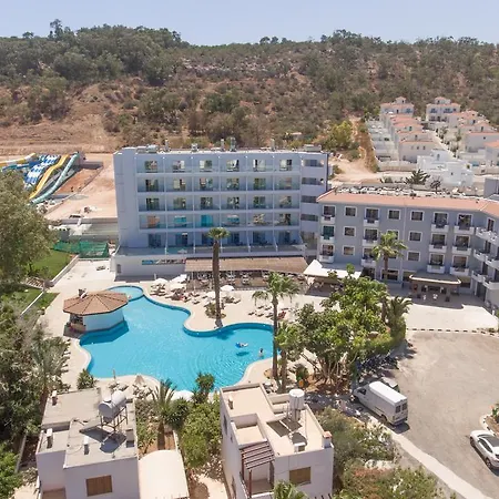 Narcissos Waterpark 4* Протарас