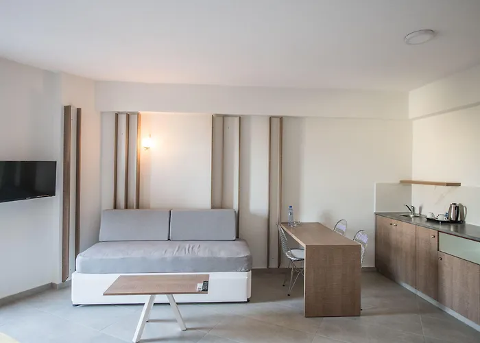 Narcissos Waterpark Aparthotel 4*