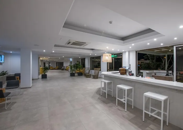 Narcissos Waterpark 4*